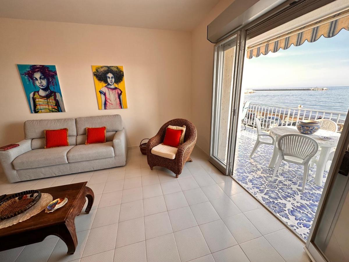 La Terrazza Sul Mare Apartment *